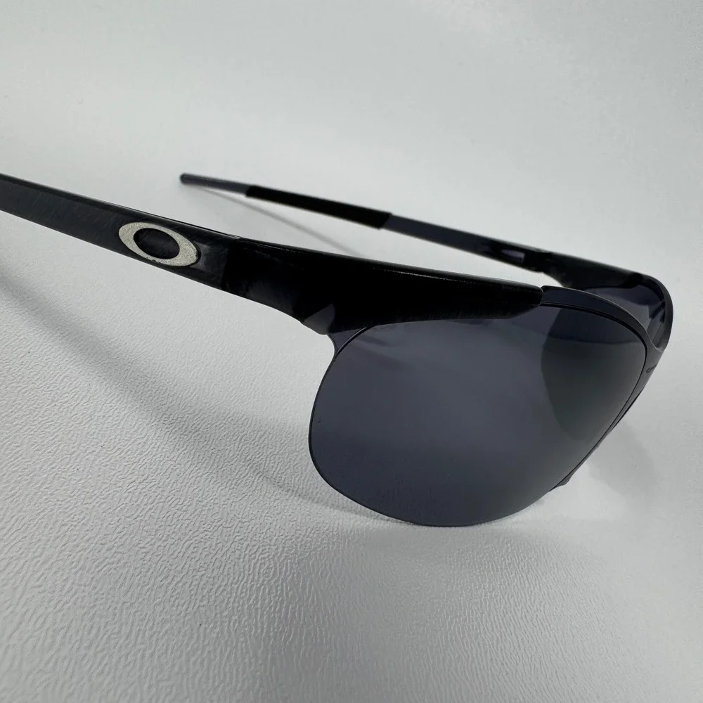 Oakley please review
